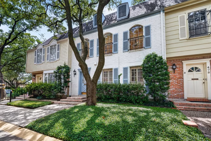 Photo 3 of 473 N Post Oak Lane 473, Houston, TX