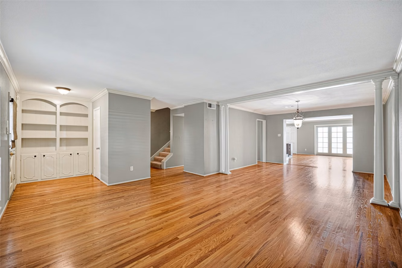 Photo 6 of 473 N Post Oak Lane 473, Houston, TX