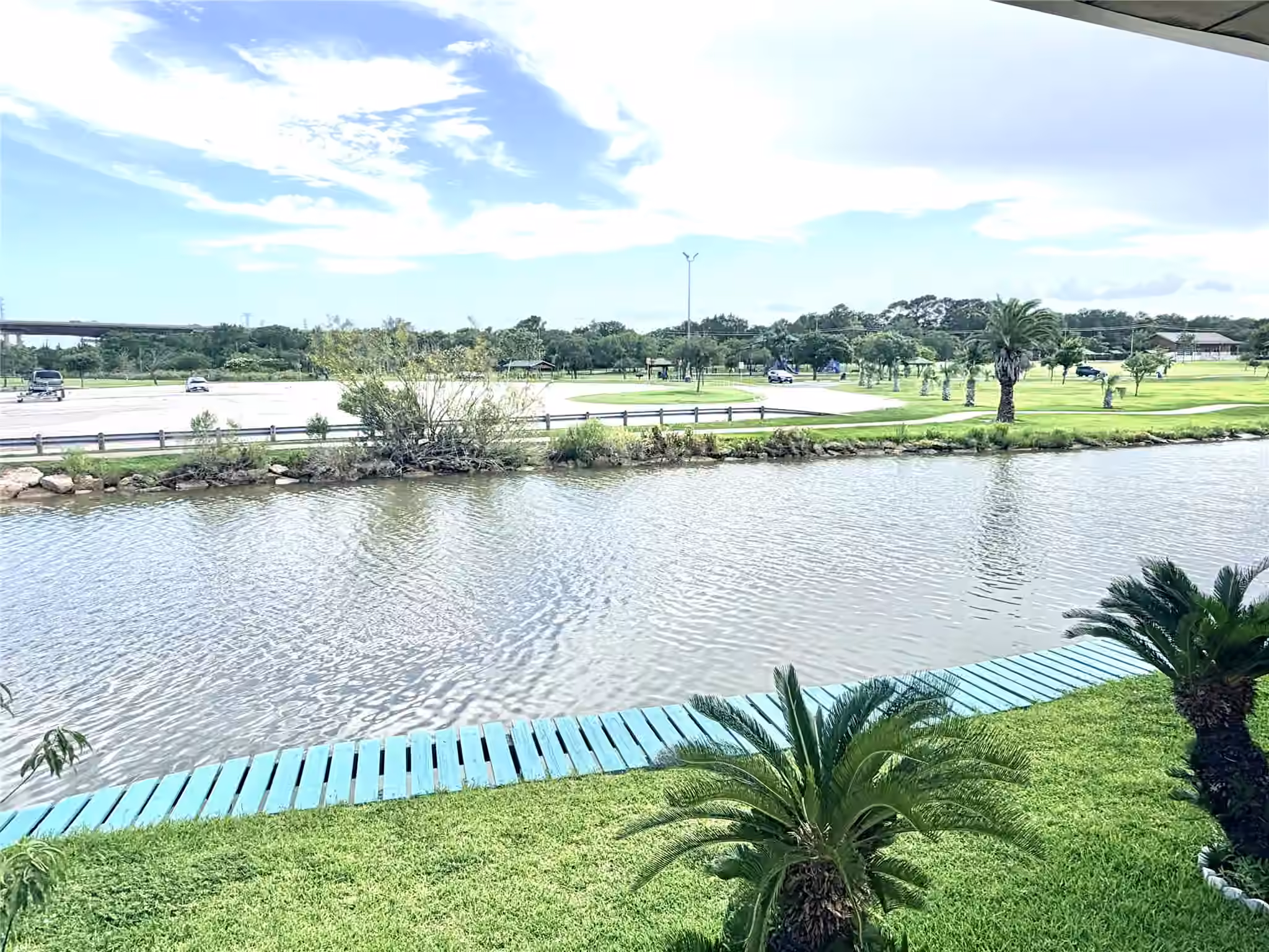 Photo 5 of 27 Marlin Lane, Baytown, TX