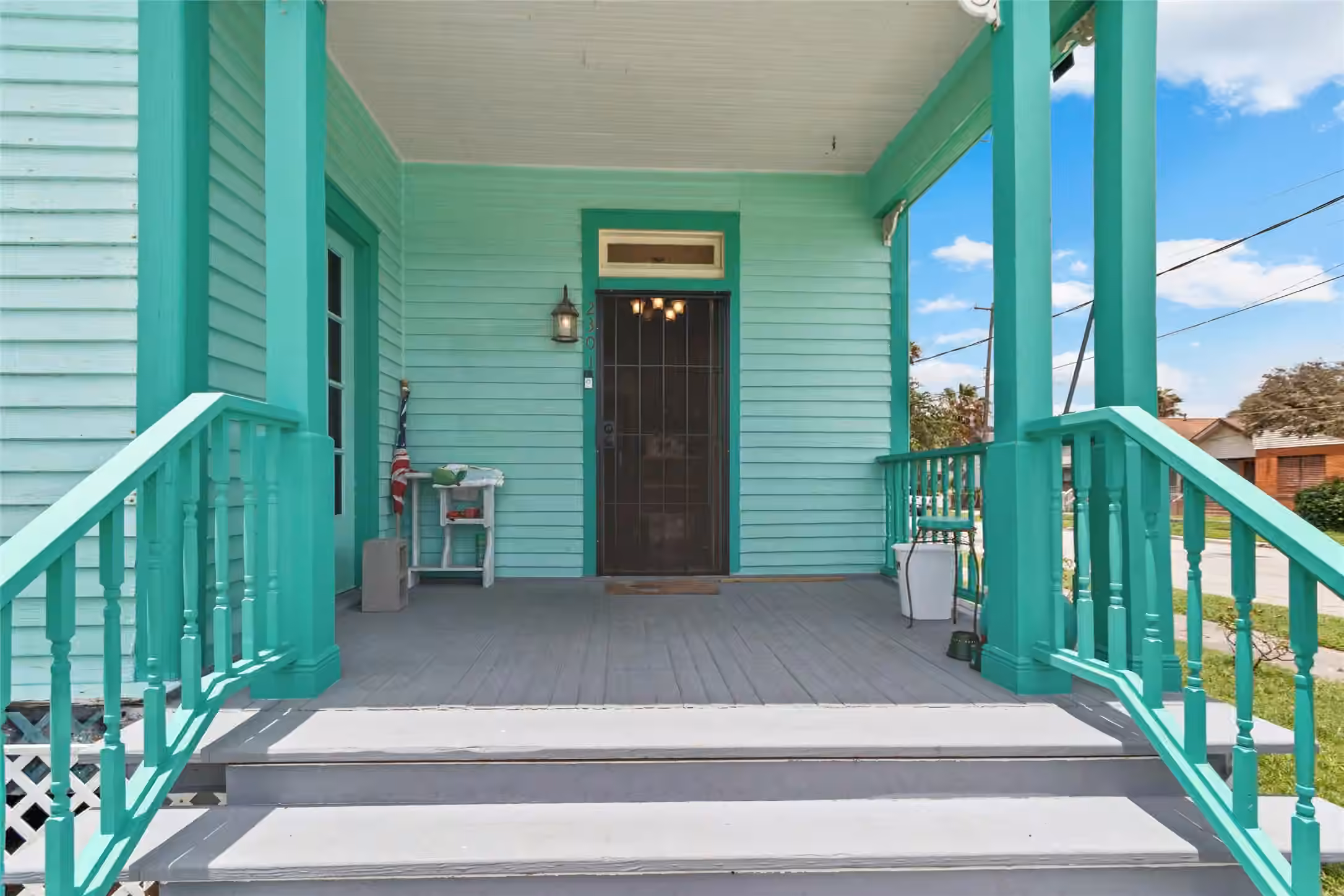 Photo 4 of 2301 31st Street, Galveston, TX
