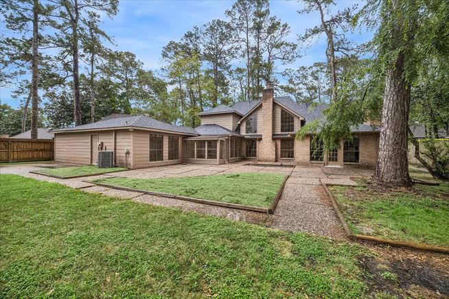 Photo 5 of 3606 Mulberry Hills Drive, Kingwood, TX