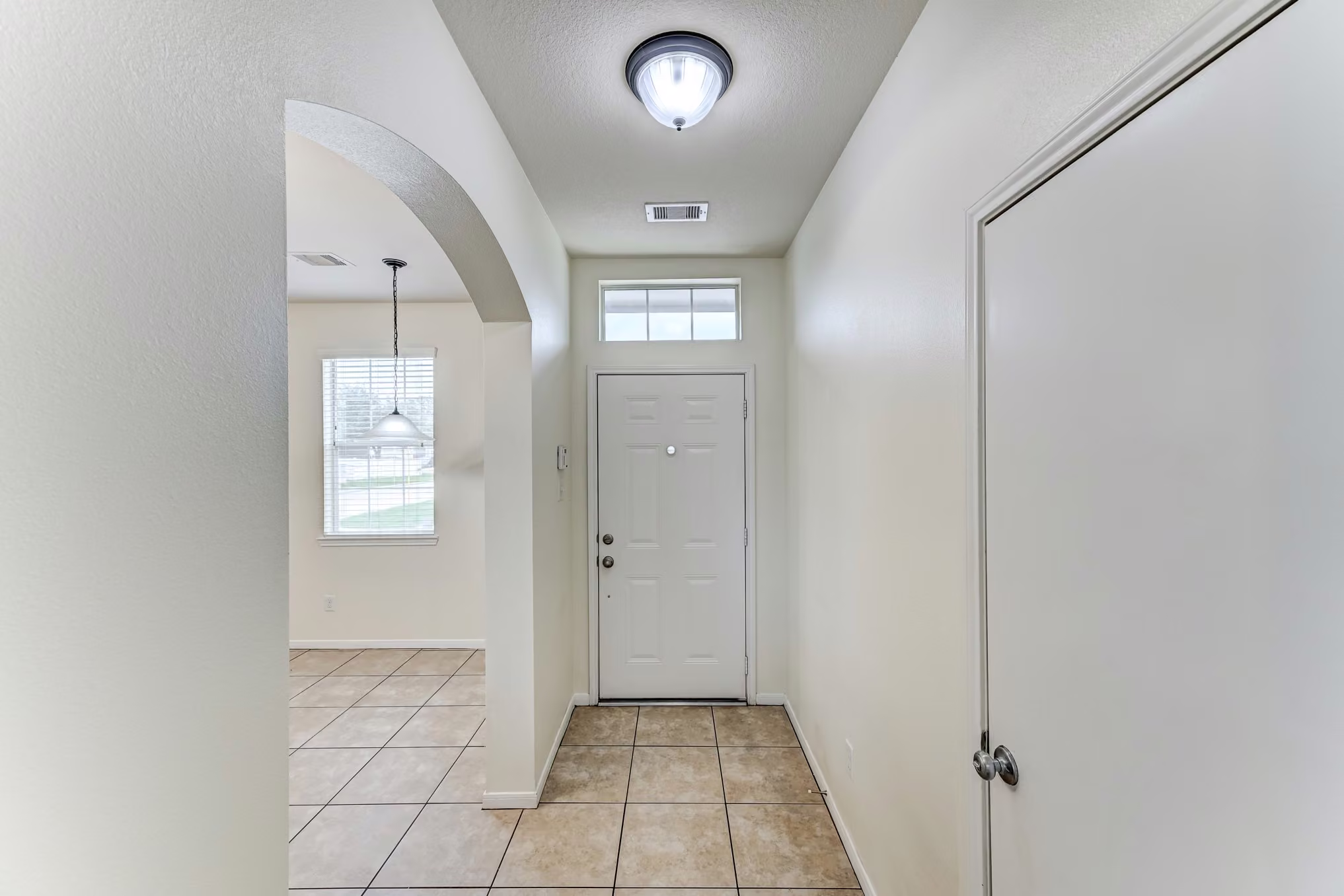 Photo 5 of 4039 Mossy Spring Lane, Spring, TX