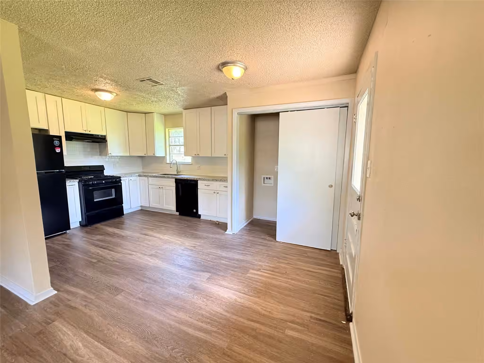 Photo 7 of 225 Burkett Street, Richwood, TX
