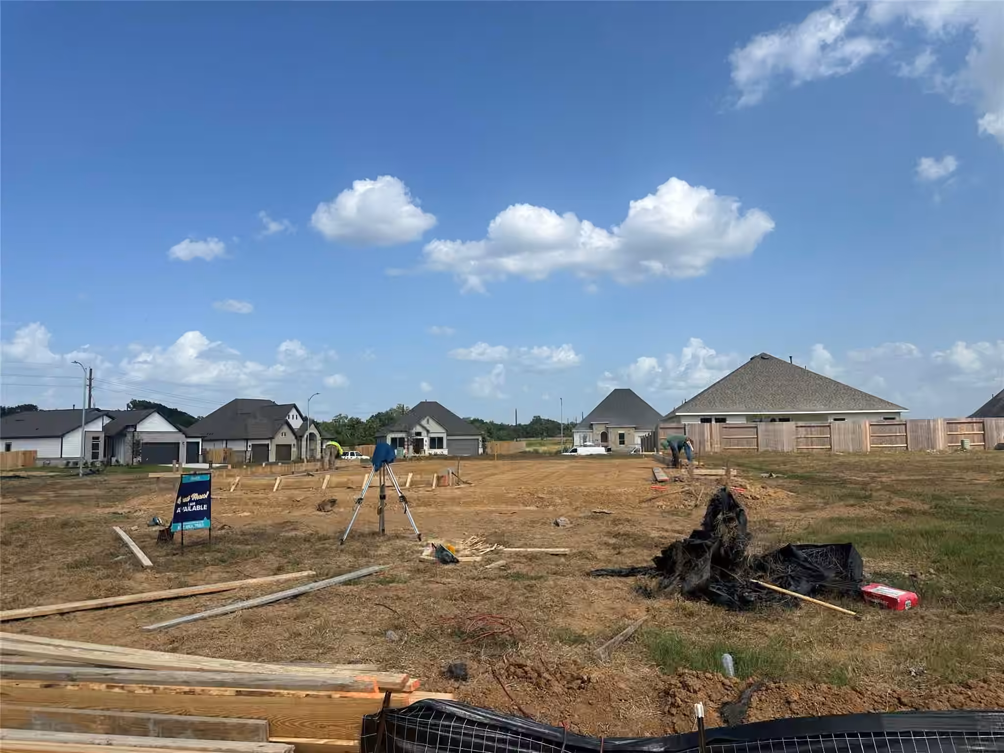 Photo 2 of 303 Fawn Hill Lane, Sealy, TX