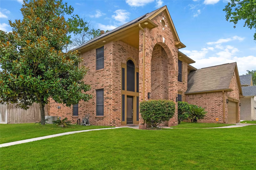 Photo 2 of 2142 Laurel Forest Way, Houston, TX