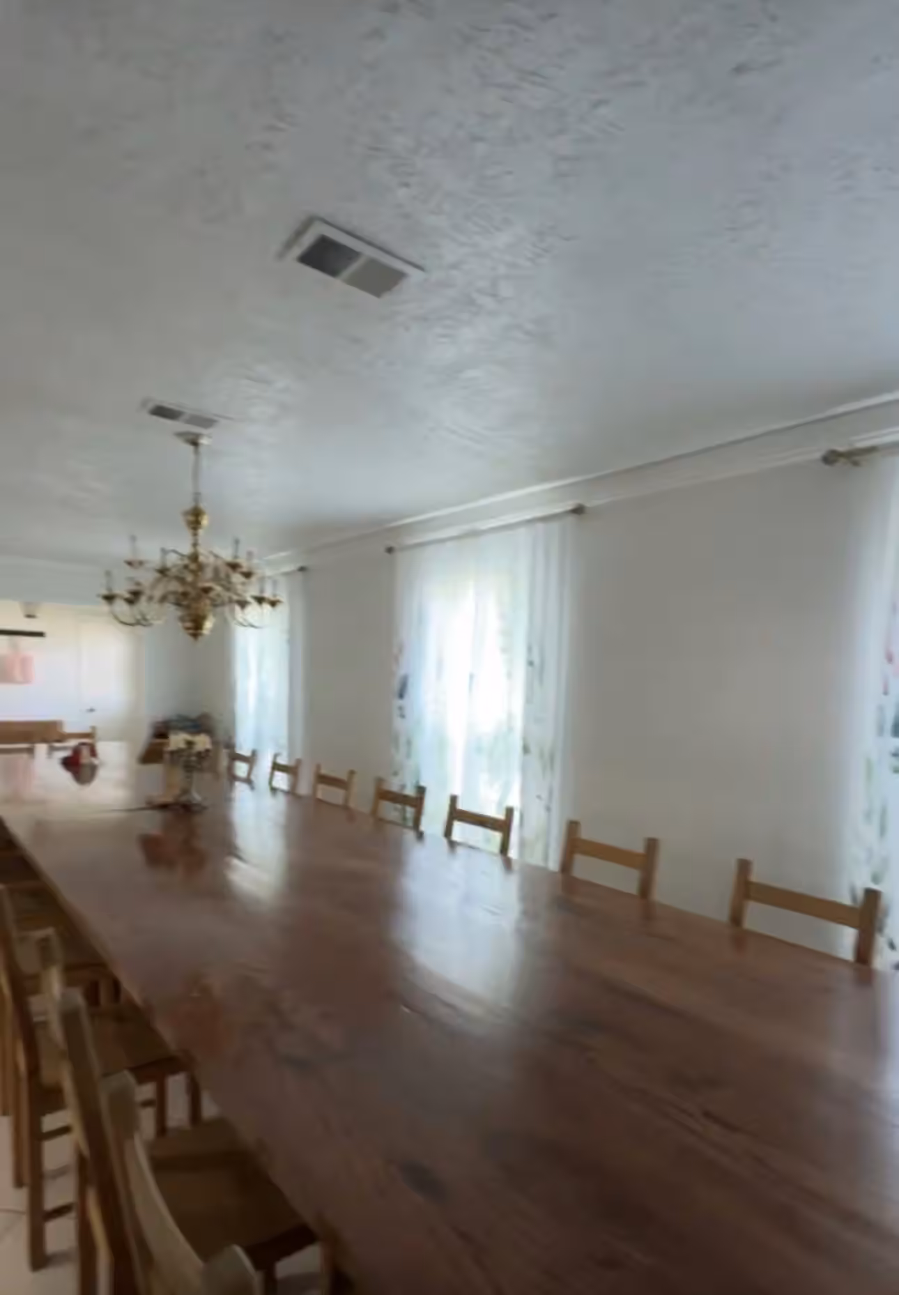 Photo 4 of 1126 Caspian Ln, Houston, TX