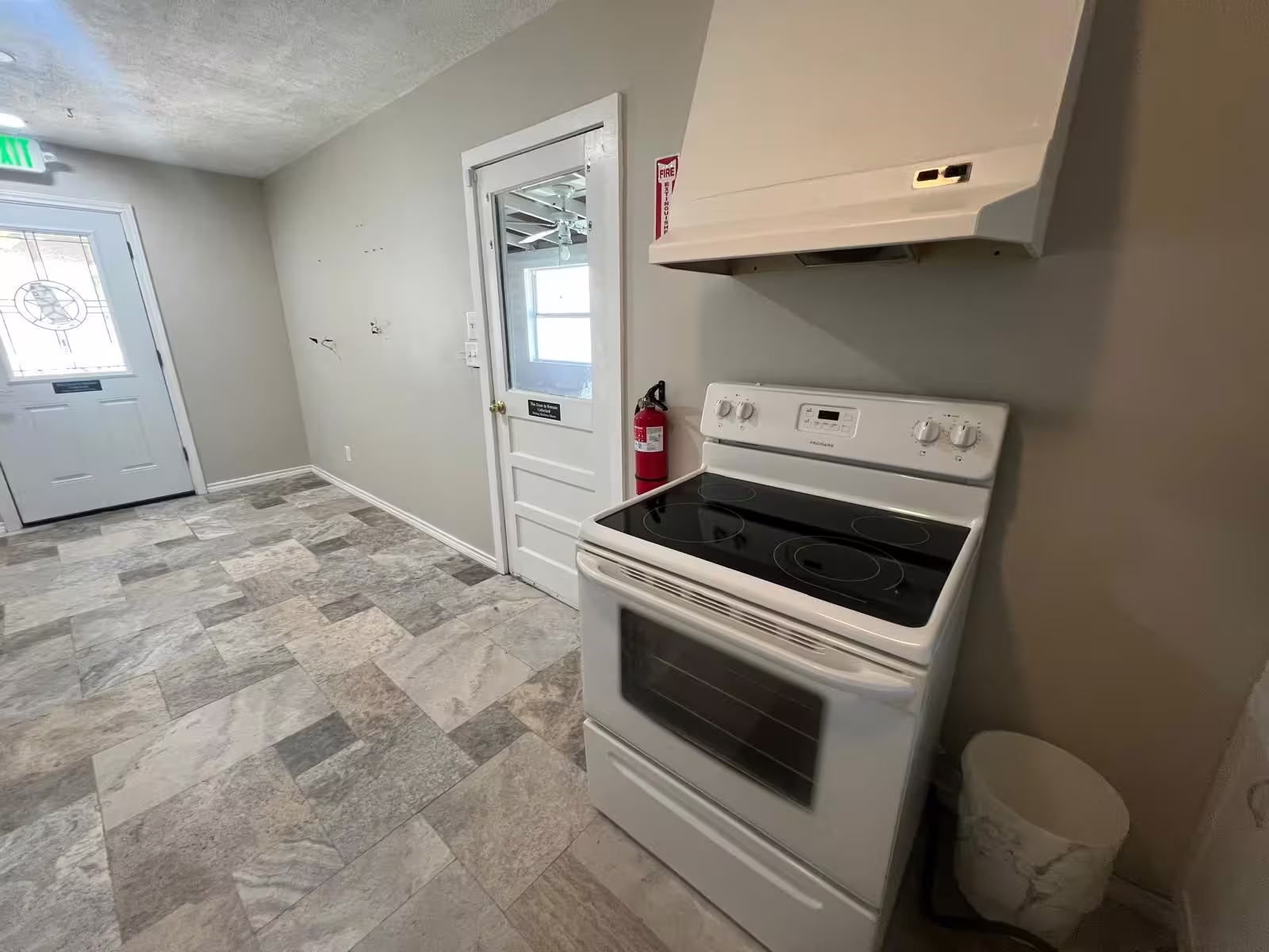 Photo 7 of 1207 W Ferguson Street, Humble, TX