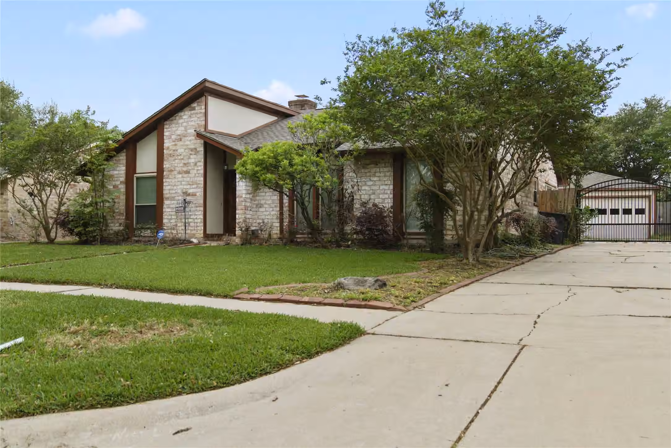 Photo 2 of 2834 Cotton Stock Dr, Sugar Land, TX