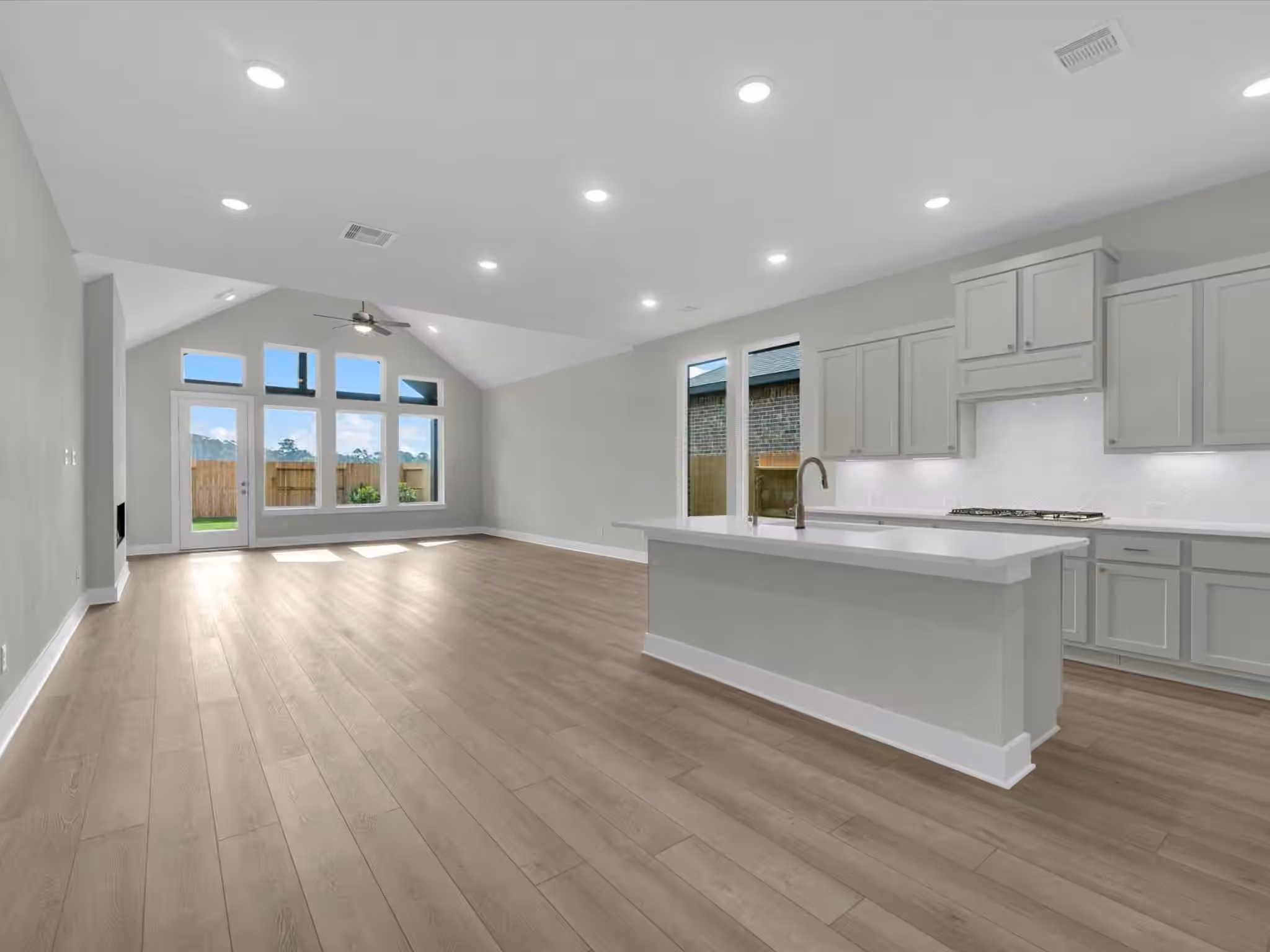 Photo 3 of 22626 Ruby Forest Road, Tomball, TX