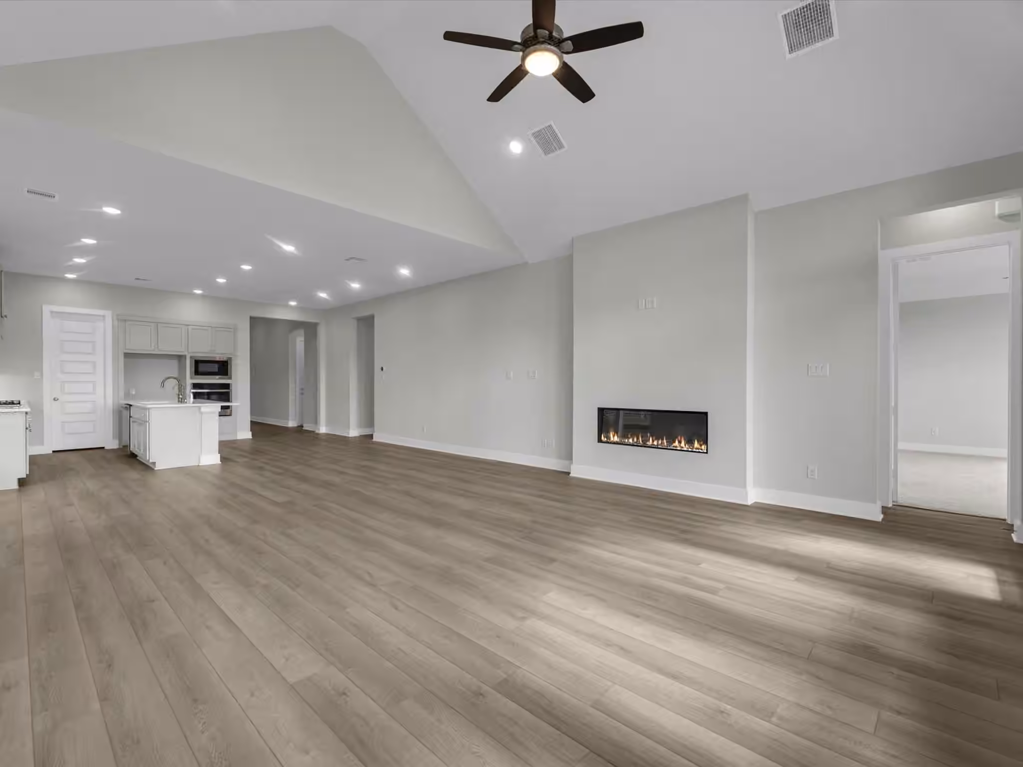 Photo 7 of 22626 Ruby Forest Road, Tomball, TX