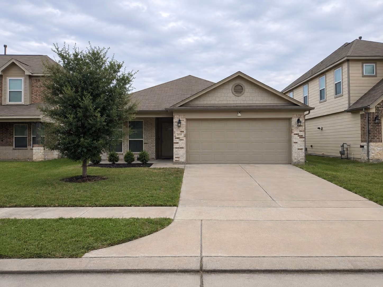 Photo of 1058 Ranch Oak Drive, Houston, TX