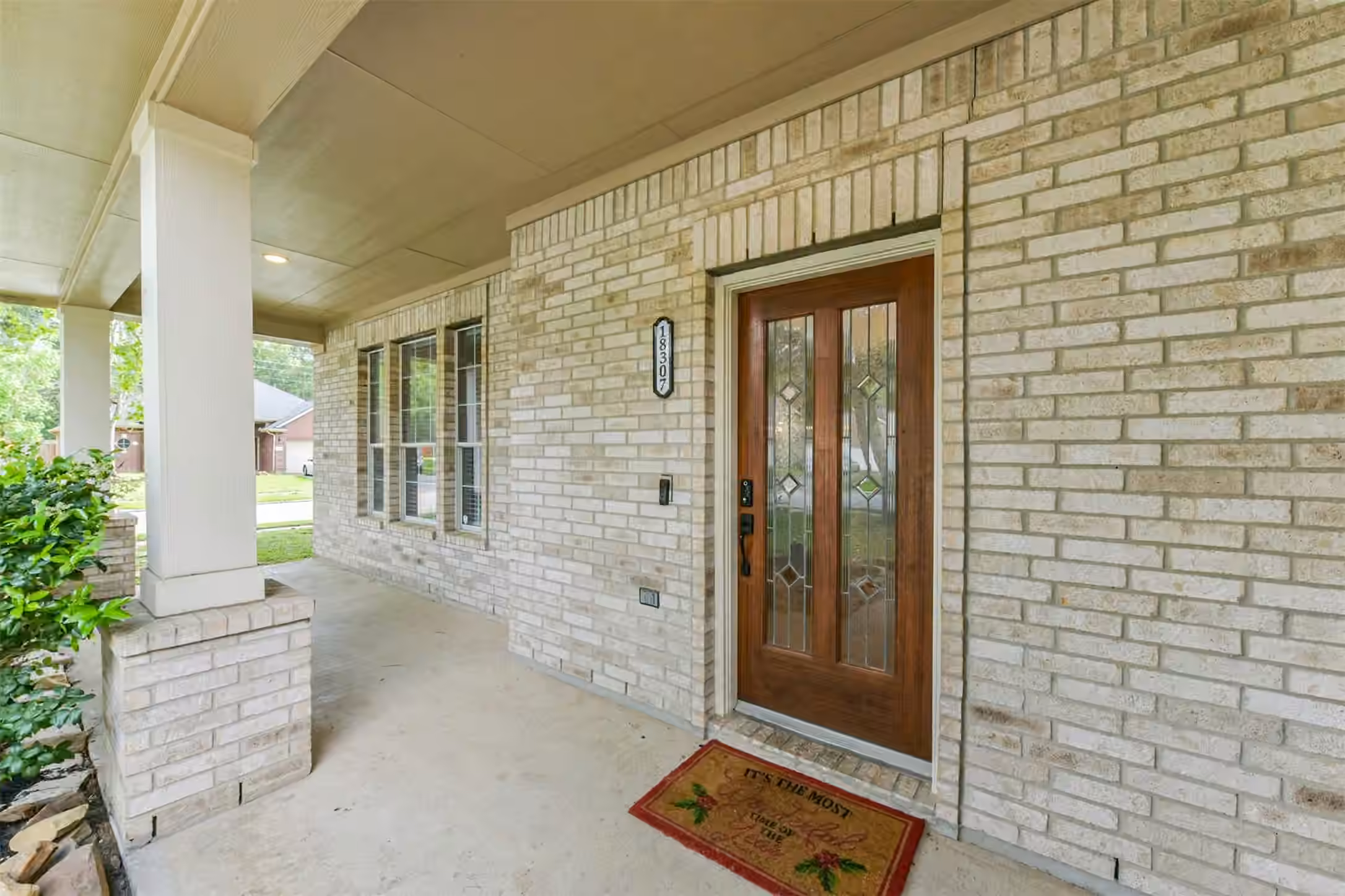 Photo 5 of 18307 Wild Lilac Trail, Humble, TX