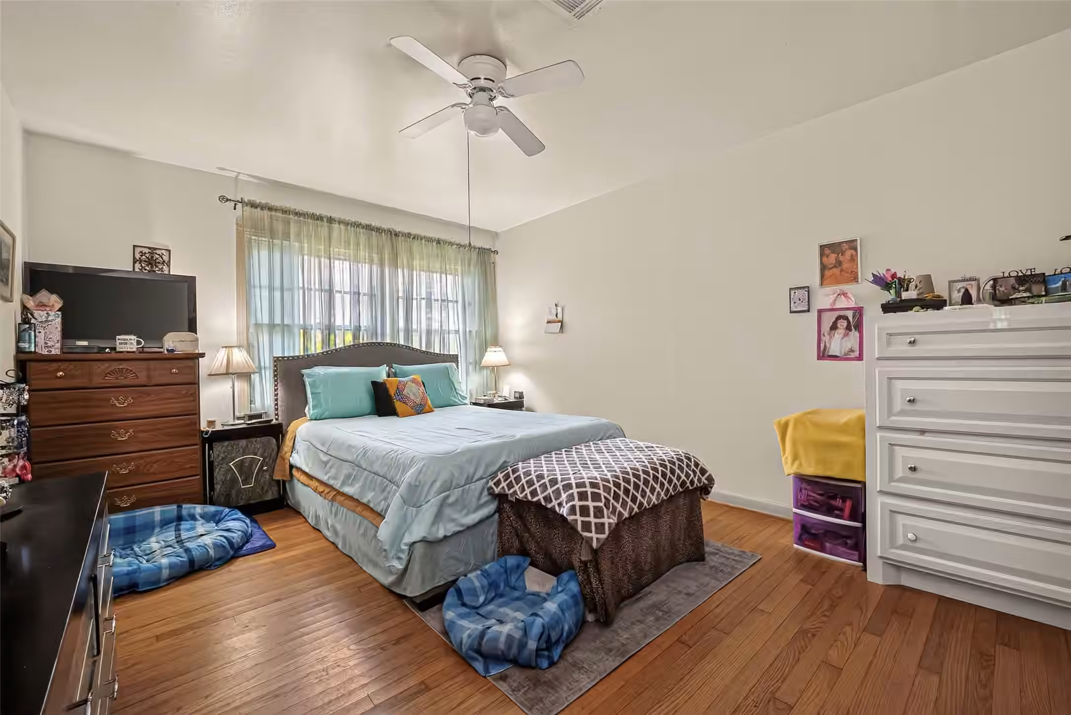 Photo 6 of 2926 Robertson Street, Houston, TX