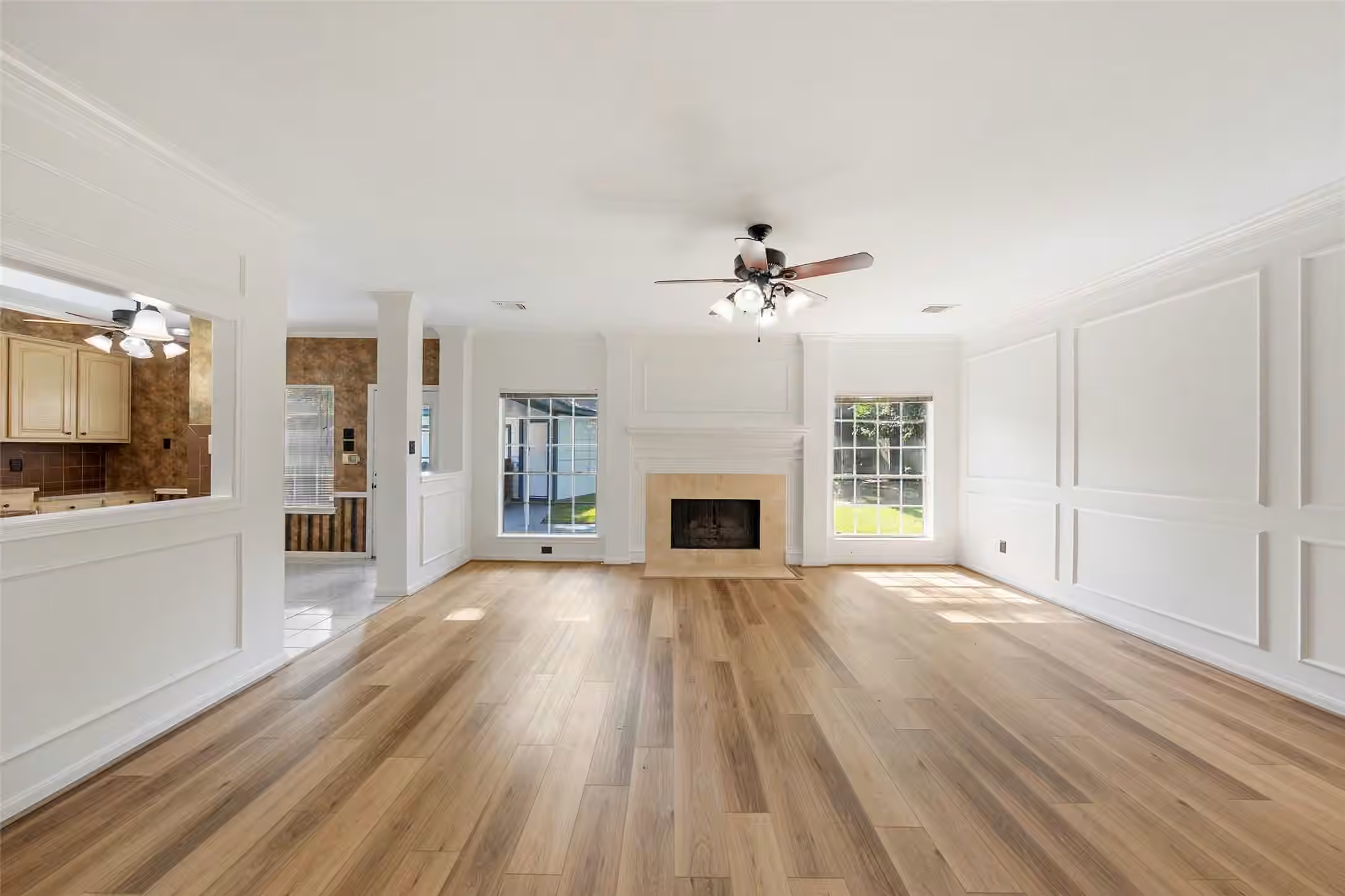 Photo 6 of 3606 Shady Village Drive, Houston, TX