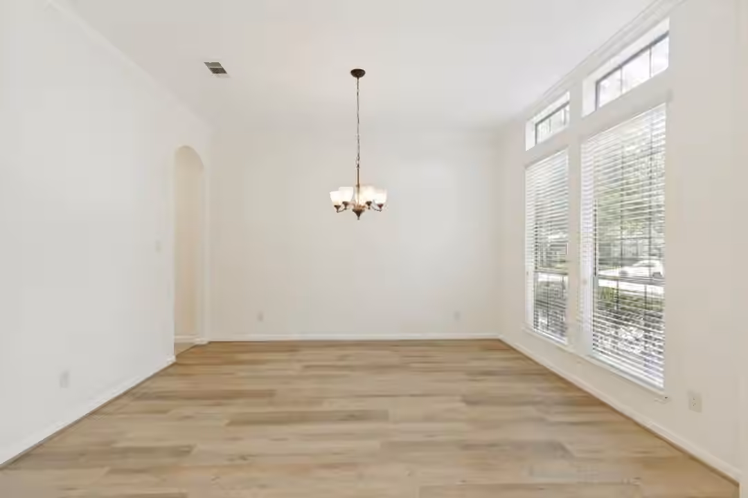 Photo 6 of 9318 Rainbluff Lane, Katy, TX