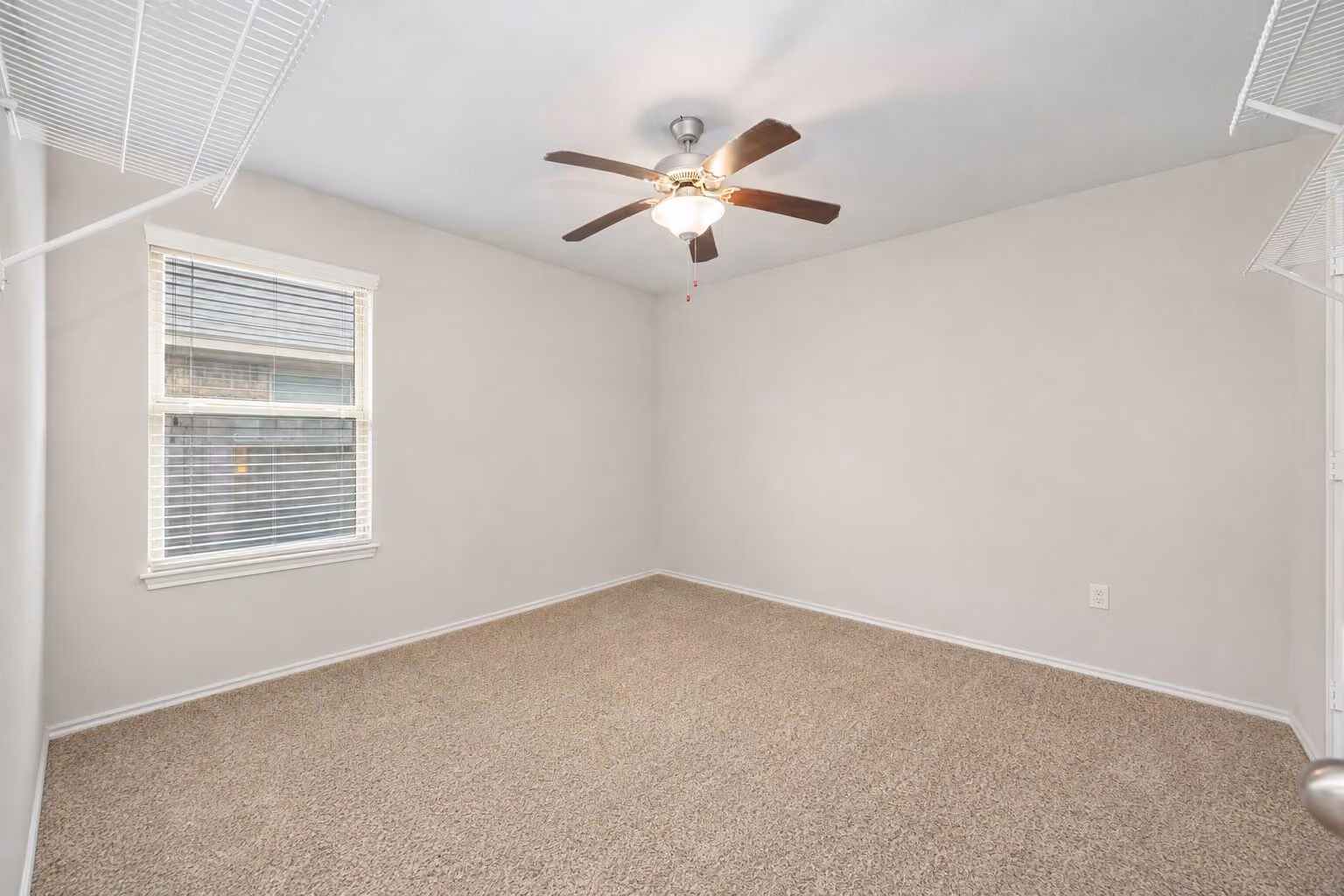 Photo 3 of 4507 Terrazza Verde Drive, Katy, TX