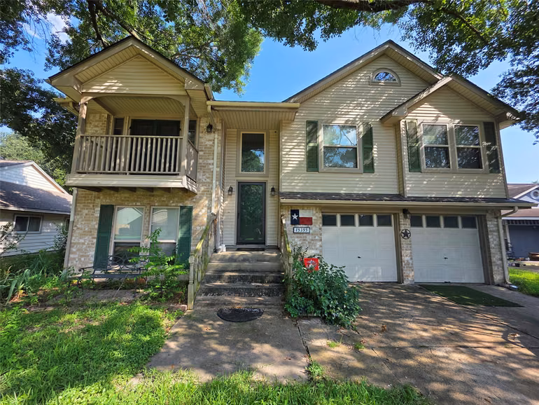 Photo of 15355 Meadow Village Drive, Houston, TX 77095