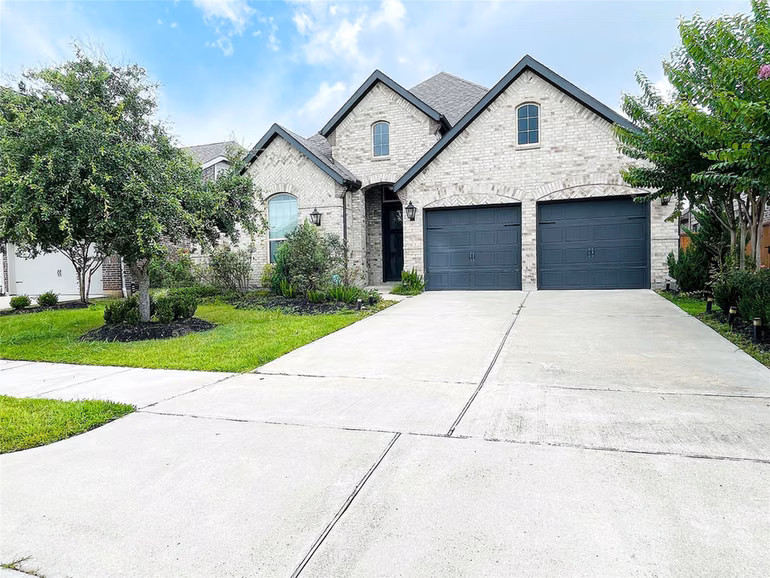 Photo 3 of 18414 Kilbowie Place, Richmond, TX