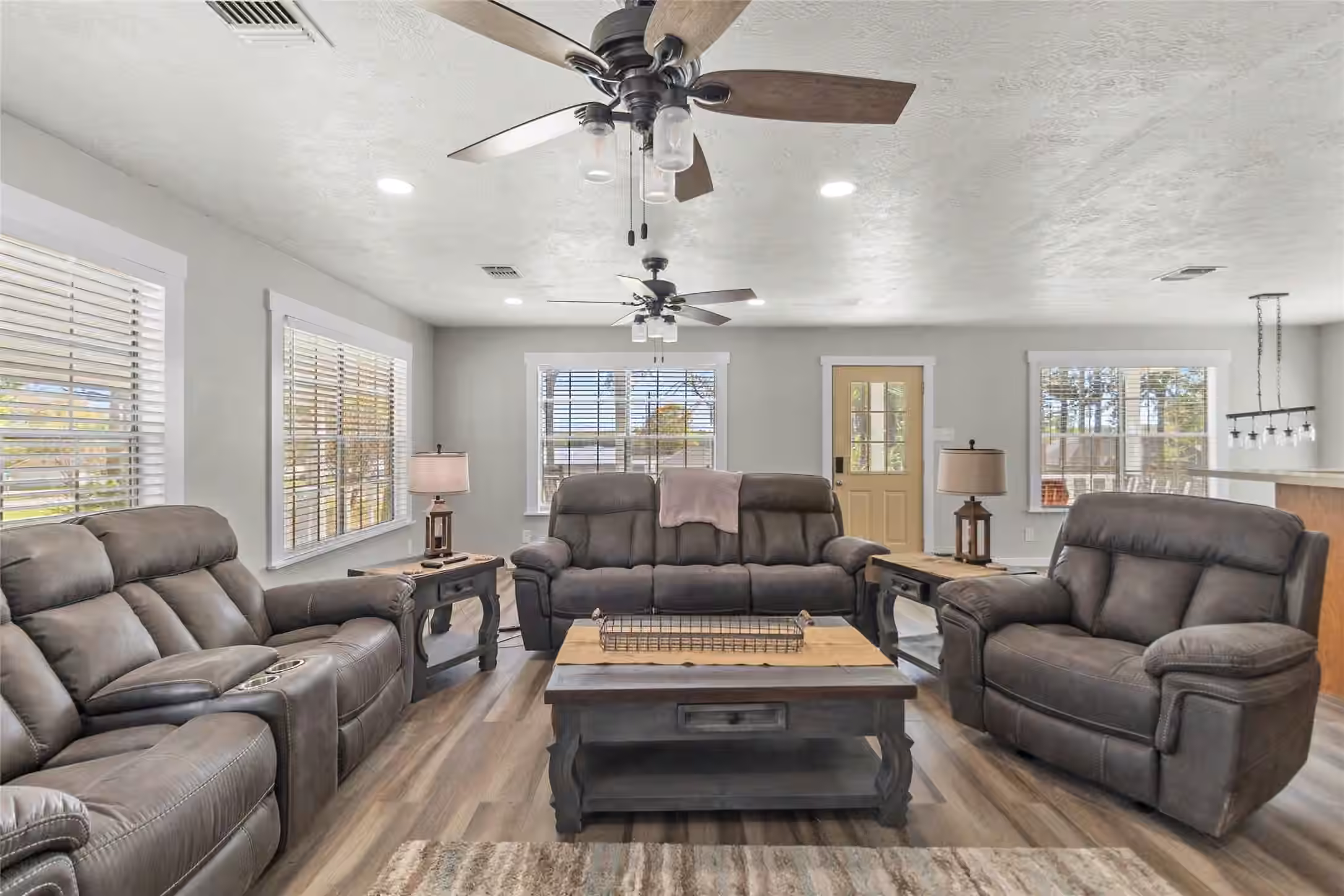 Photo 7 of 159 Yacht Circle, Trinity, TX