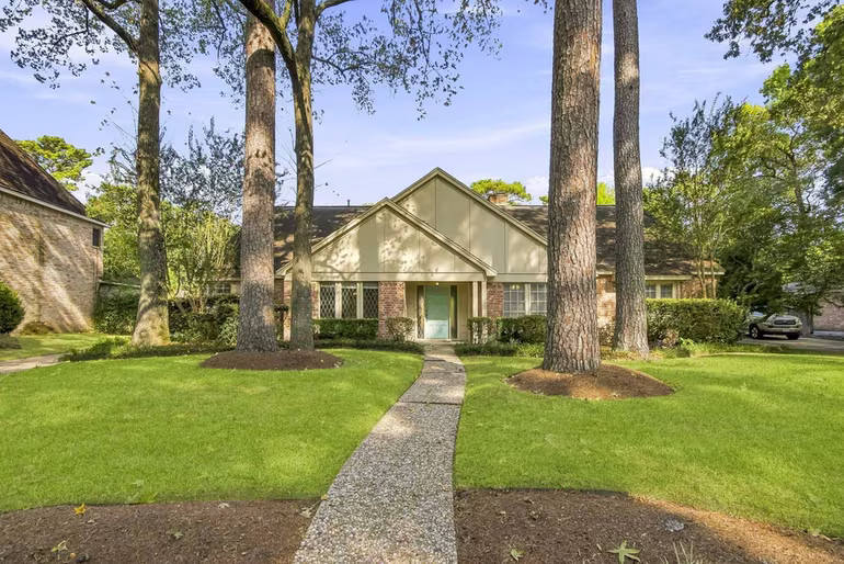 Photo of 3519 Oak Lake Drive, Kingwood, TX