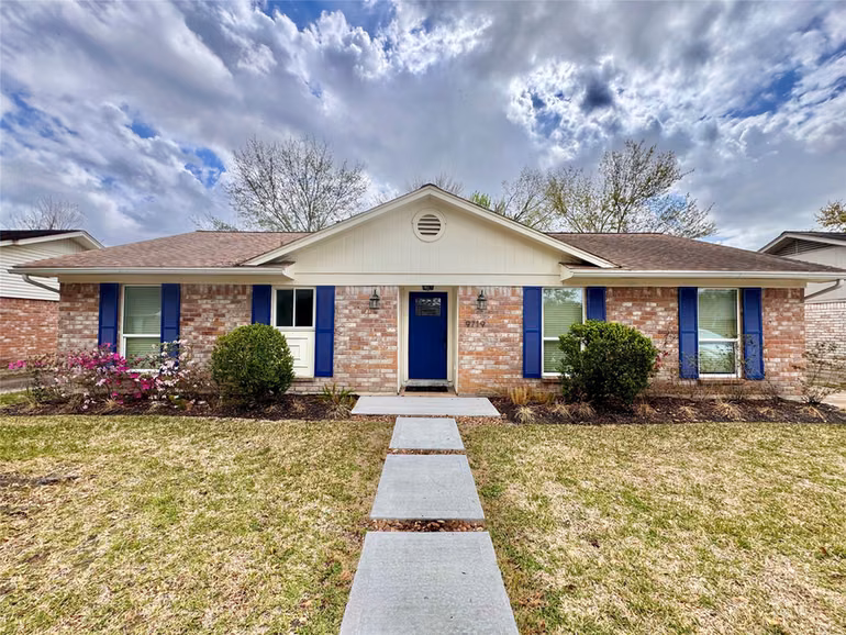 Photo of 9719 Springmont Drive, Houston, TX