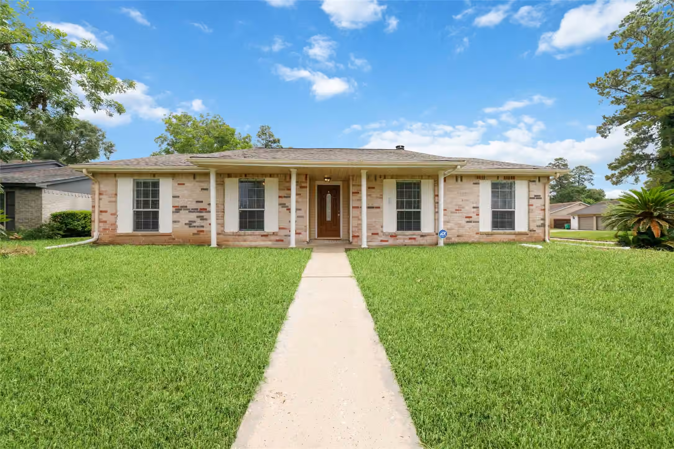 Photo of 23802 Verngate Drive, Spring, TX