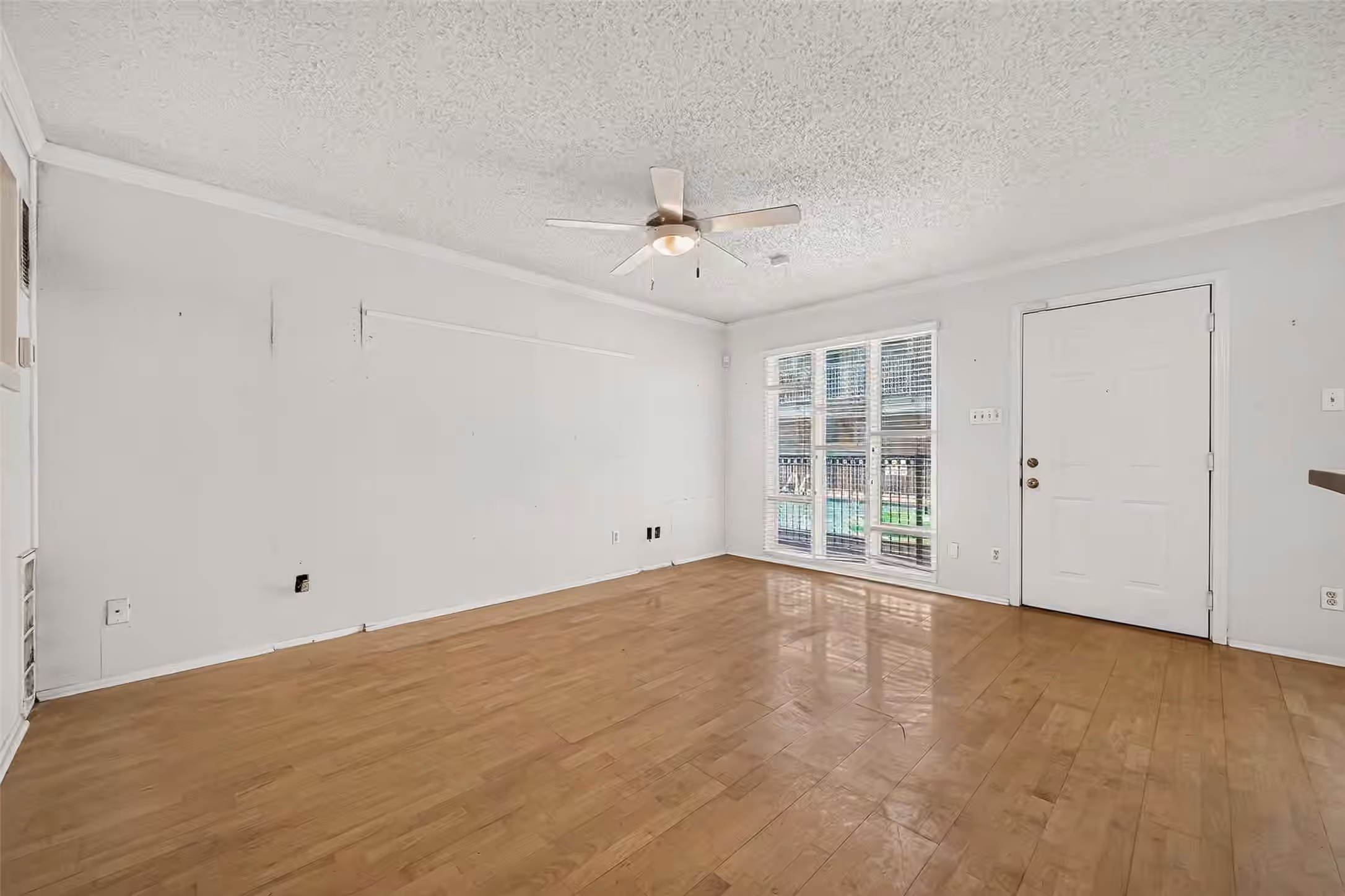 Photo 3 of 3502 Burlington Street 4, Houston, TX