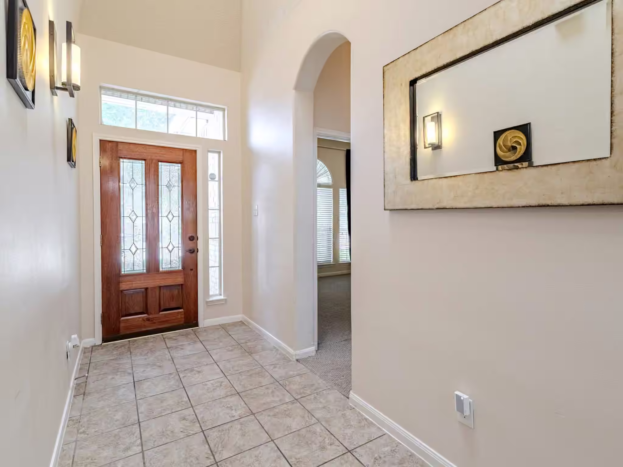 Photo 4 of 9014 Carriage Point Drive, Sugar Land, TX