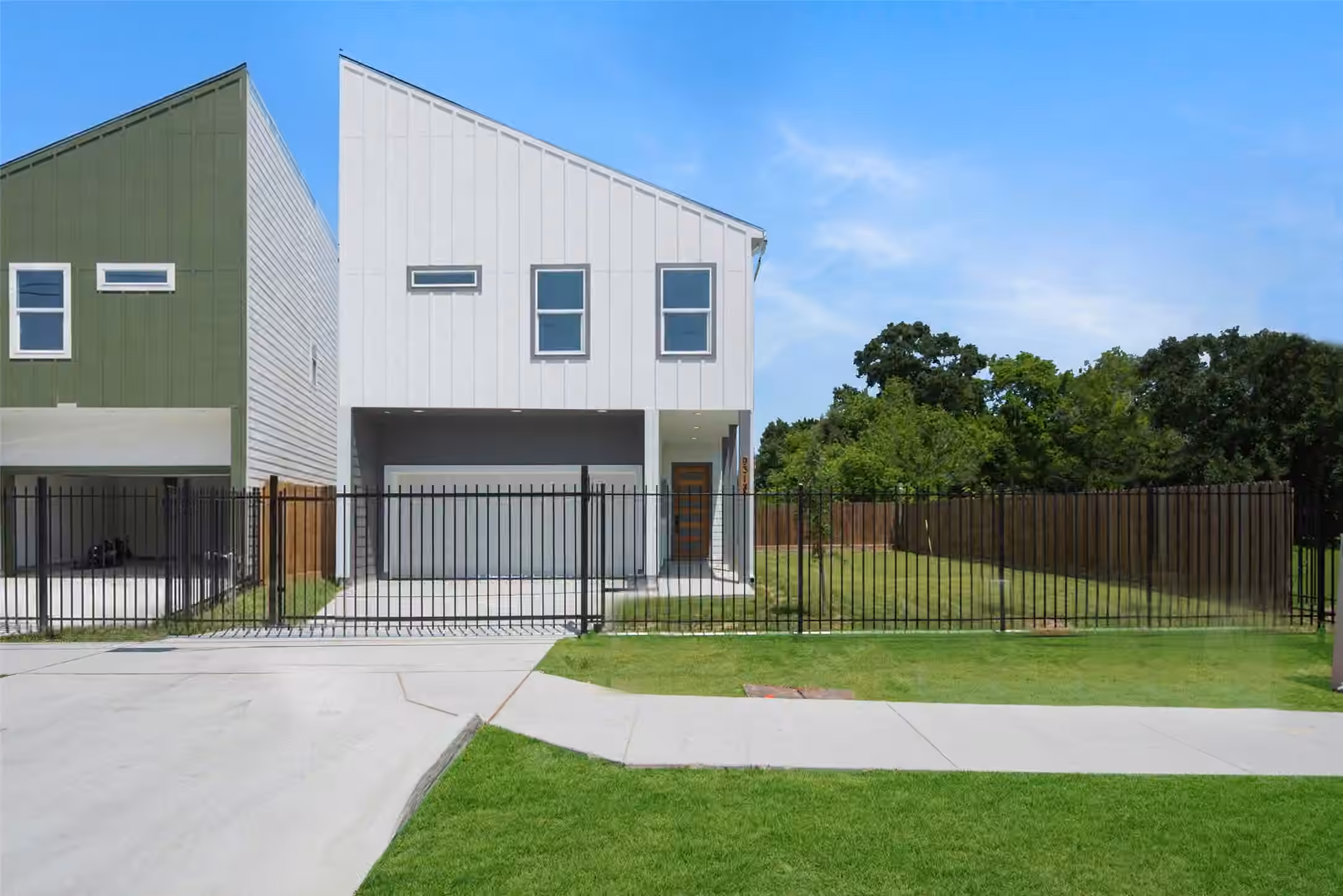 Photo 4 of 9313 Jutland Road, Houston, TX