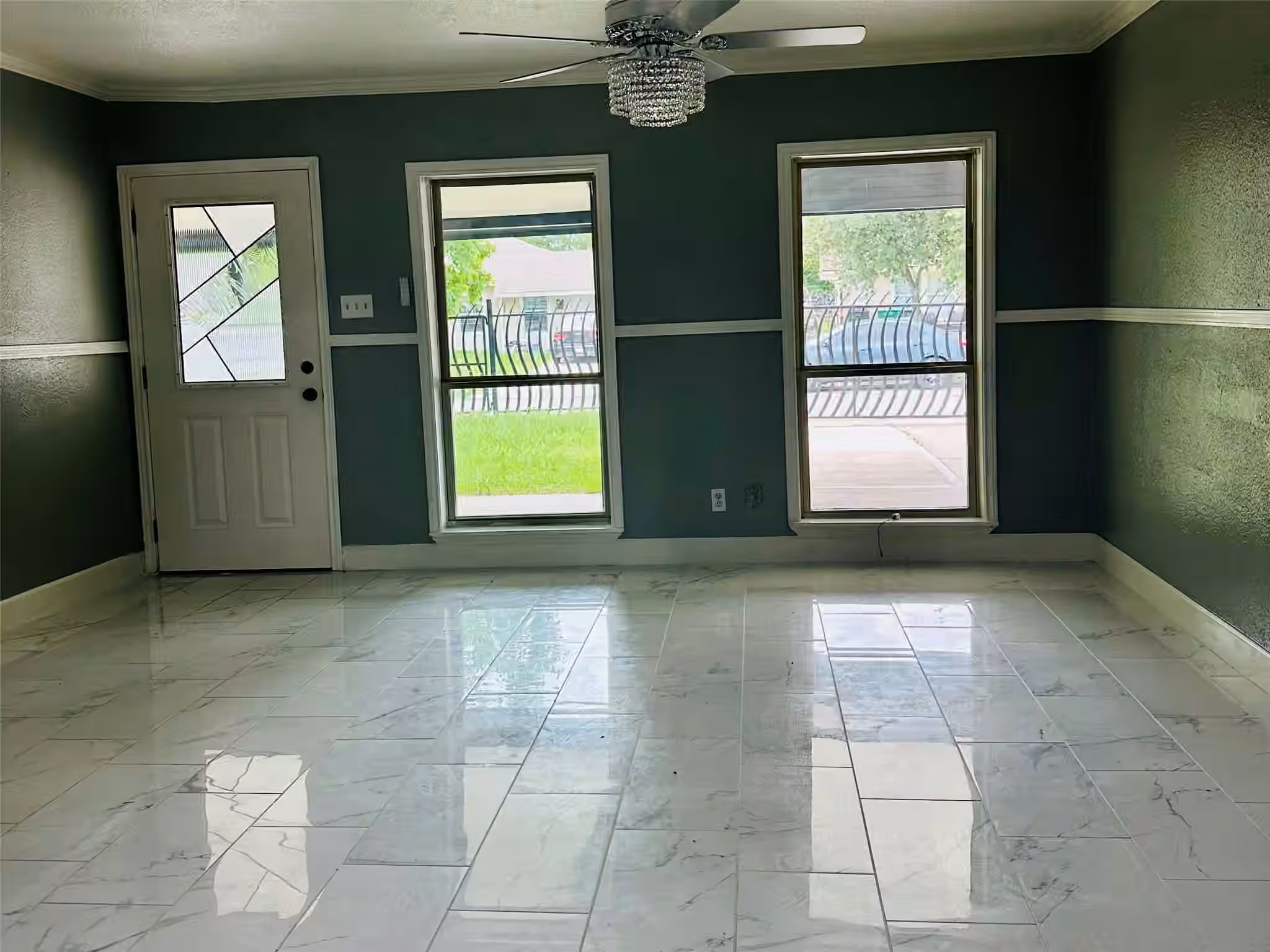 Photo 4 of 7347 Remegan Road, Houston, TX