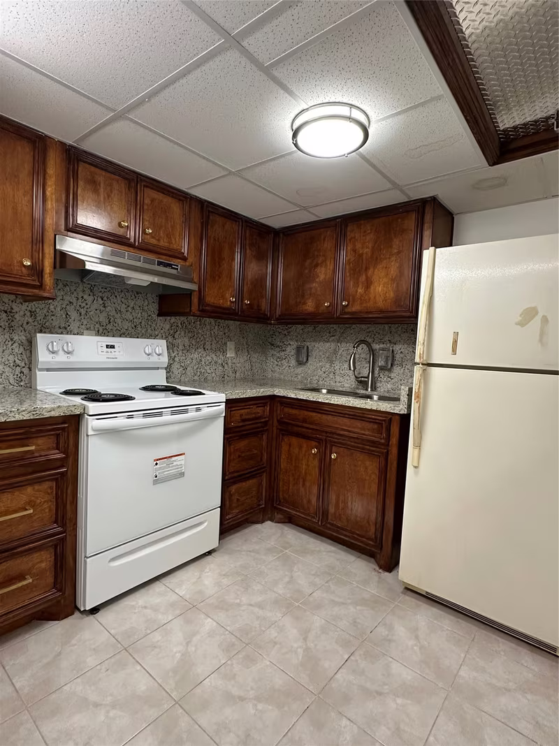 Photo 3 of 8250 Park Place Boulevard 303, Houston, TX