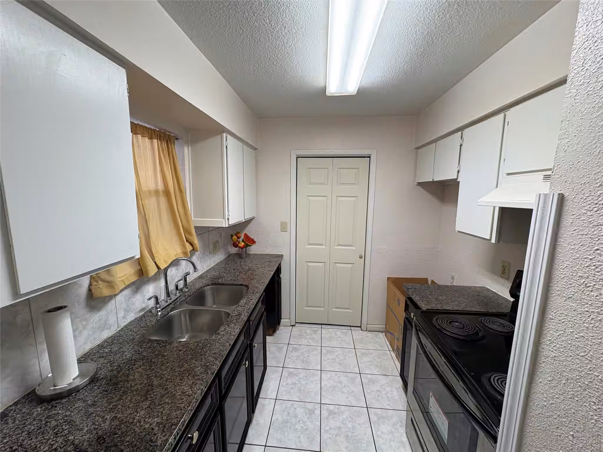 Photo 6 of 17230 Imperial Valley Drive 24, Houston, TX