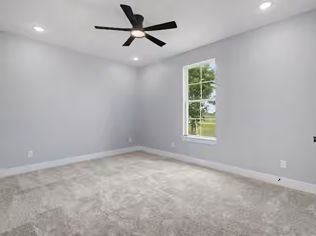 Photo 6 of 1220 Appaloosa Circle, Angleton, TX