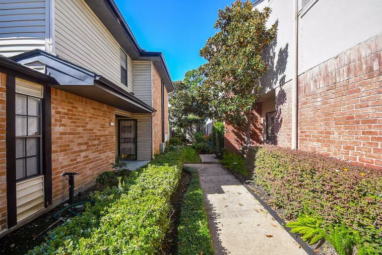Photo 2 of 2684 Bering Drive, Houston, TX