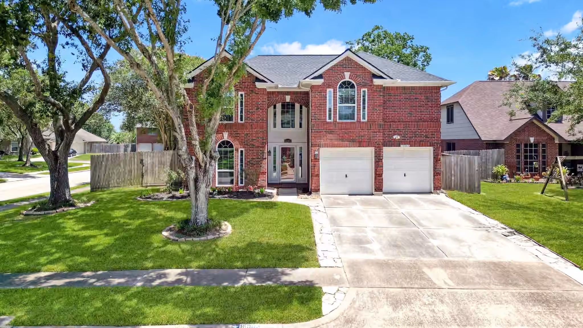 Photo of 16003 Salton Point Drive, Friendswood, TX 77546