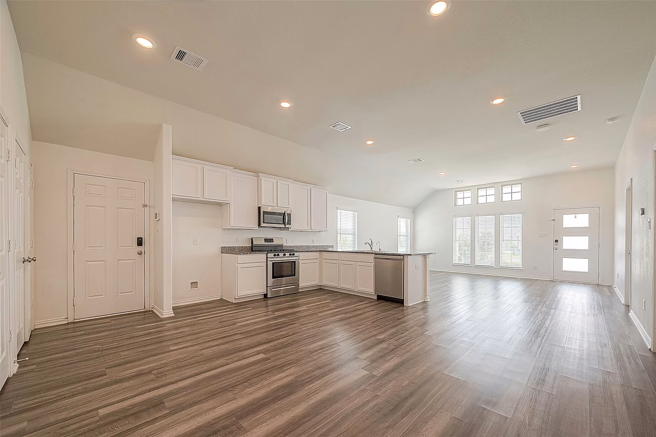 Photo 7 of 15726 Crosby Hall Drive, Humble, TX