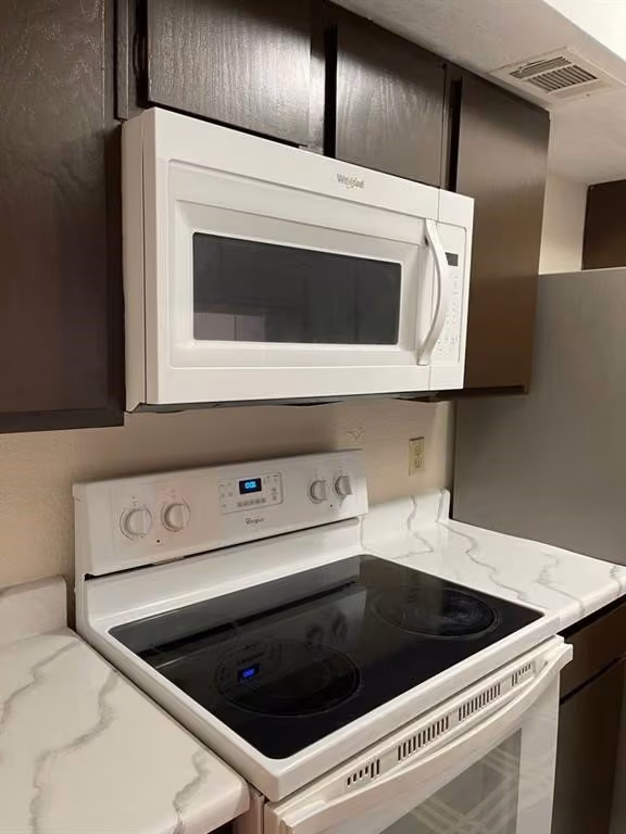 Photo 6 of 2820 S Bartell Drive 24, Houston, TX