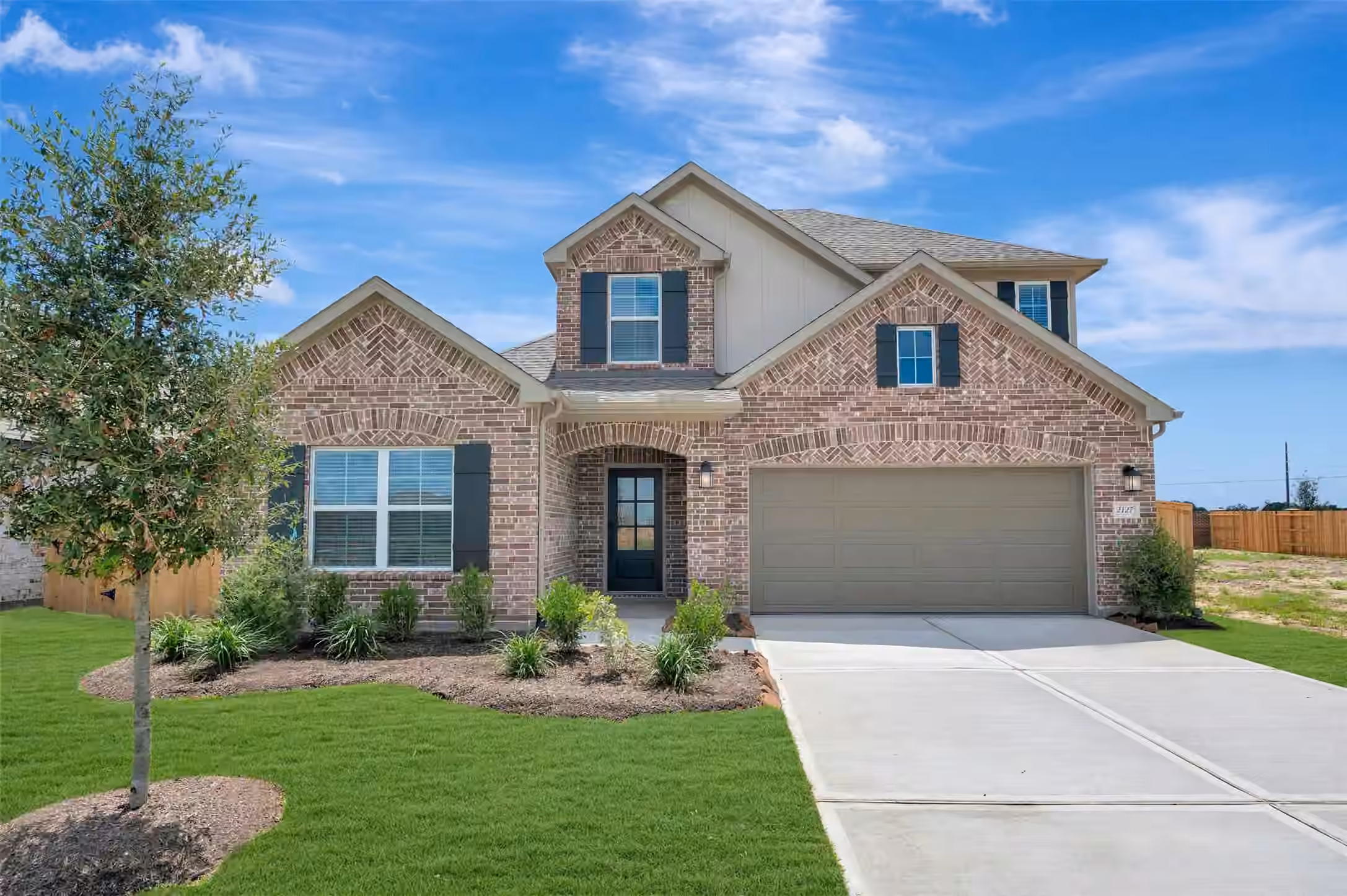 Photo of 2127 Lone Bronco Boulevard, Rosenberg, TX