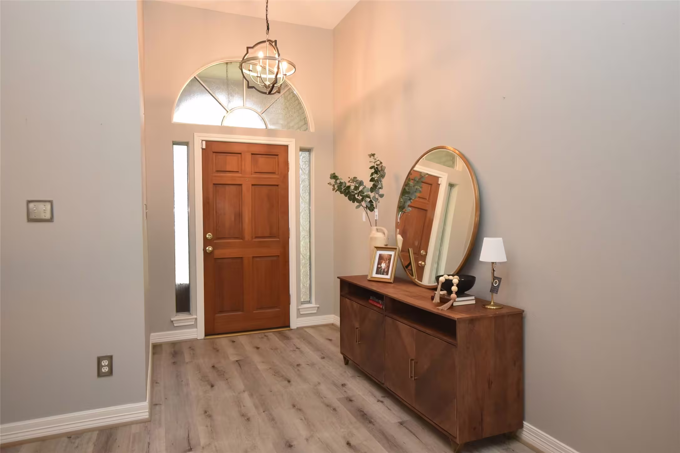 Photo 3 of 5113 Greenwater Drive, Willis, TX