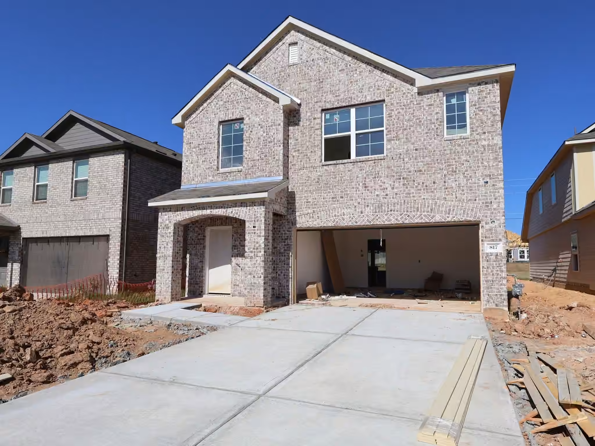 Photo of 817 Village Brook Drive, Willis, TX