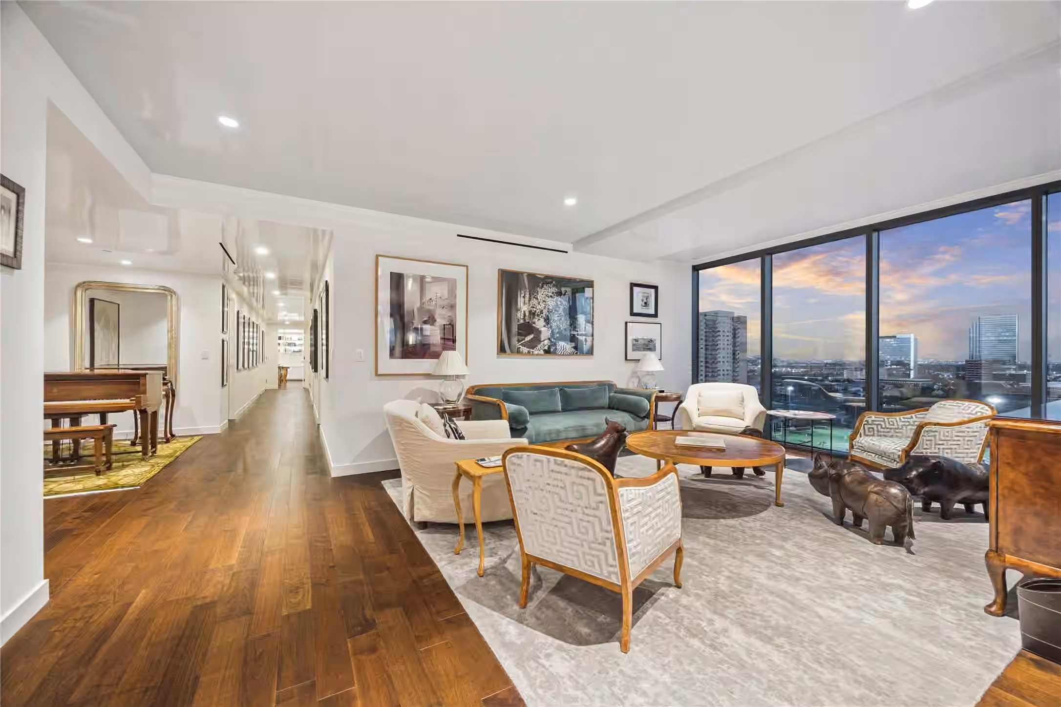 Photo 3 of 3433 Westheimer Road 1404, Houston, TX