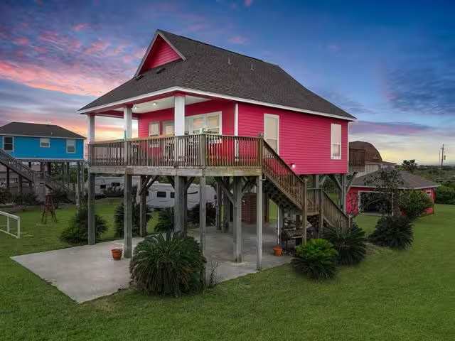 Photo of 1219 Front Ave Avenue, Port Bolivar, TX 77650