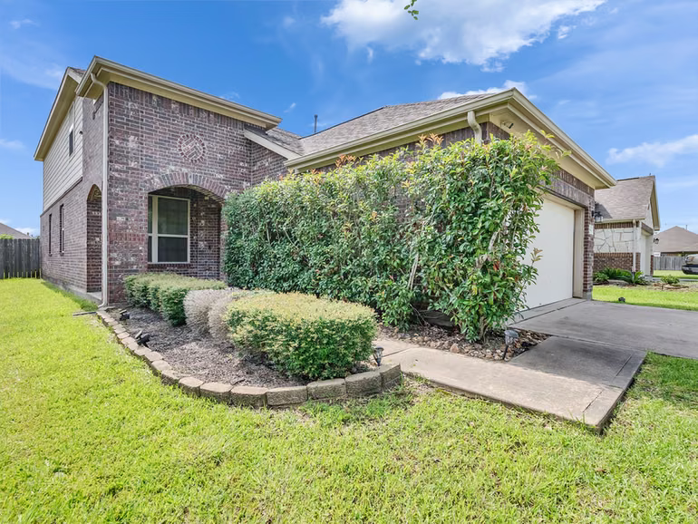 Photo of 6864 Juniper Arbor Lane, League City, TX 77539