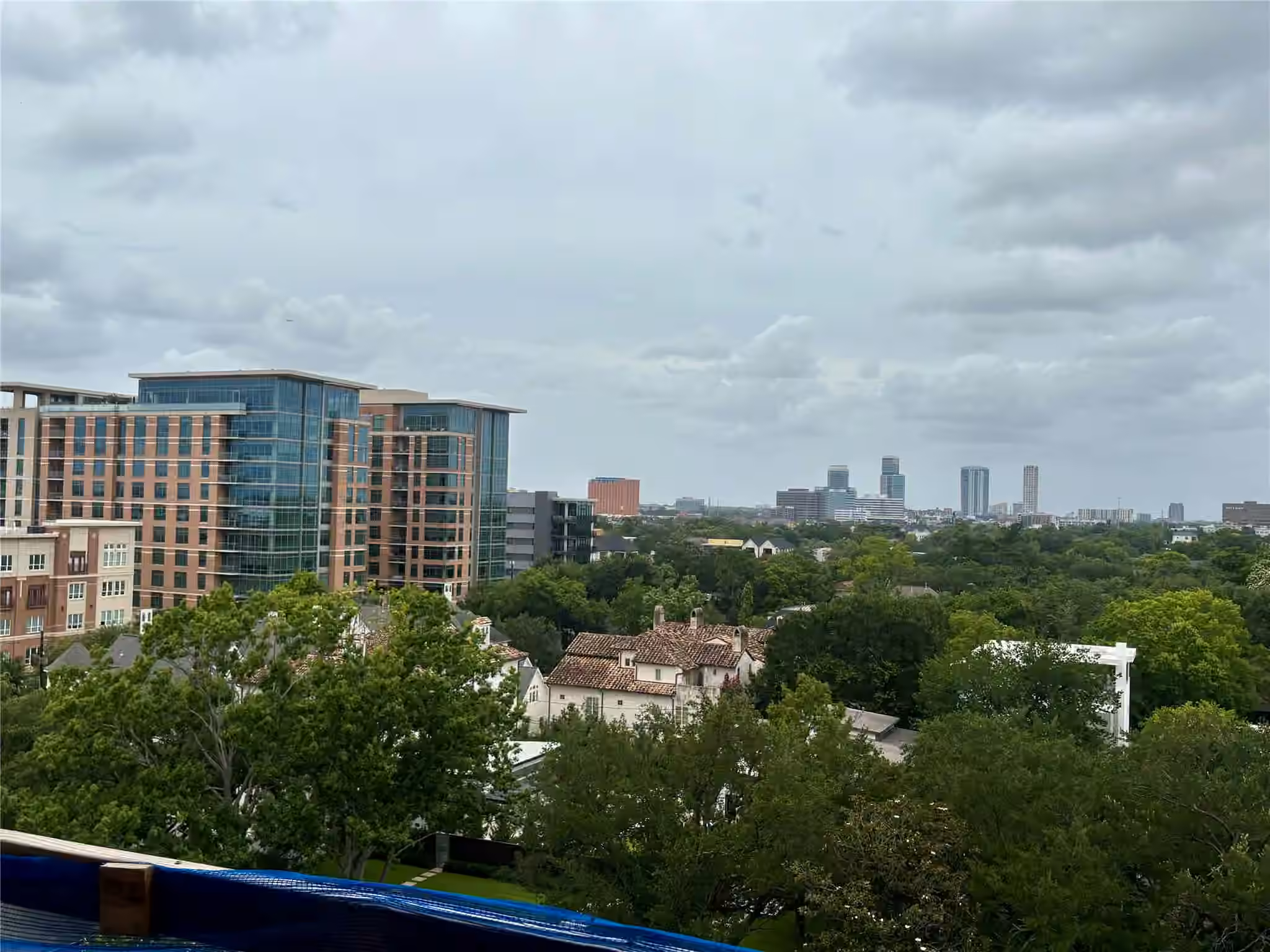 Photo 5 of 2360 S RICE BOULEVARD PH1201, Houston, TX