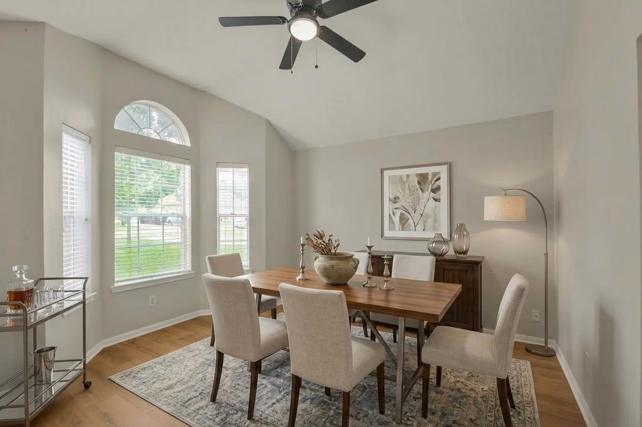 Photo 5 of 10534 Twin Circle Dr, Montgomery, TX