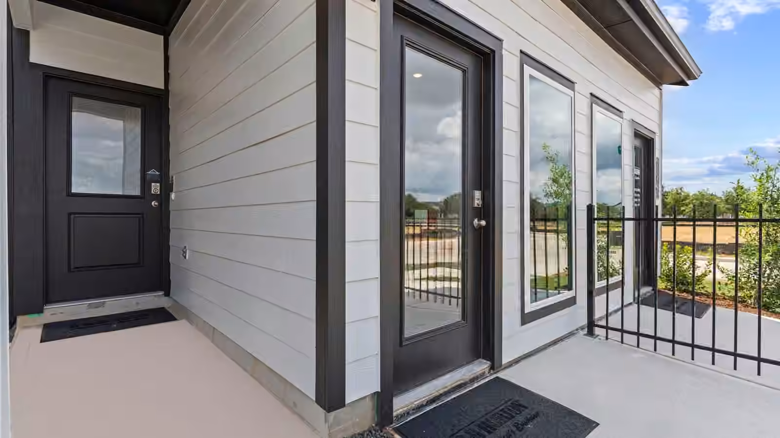 Photo 2 of 3511 Blackbird Lane, Katy, TX