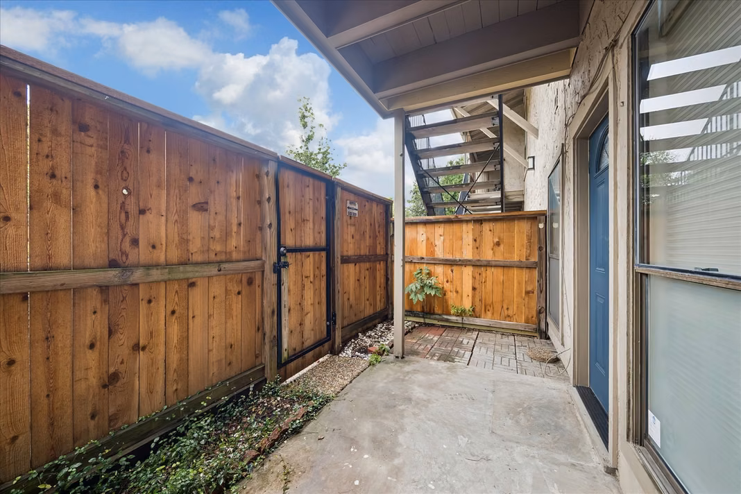 Photo 7 of 5711 Sugar Hill Drive 119, Houston, TX