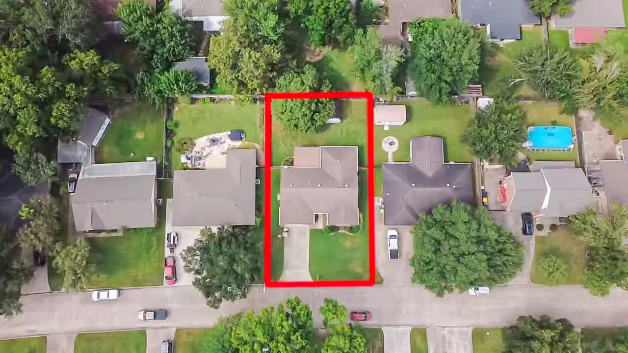 Photo 2 of 5105 Apple Springs Drive, Pearland, TX