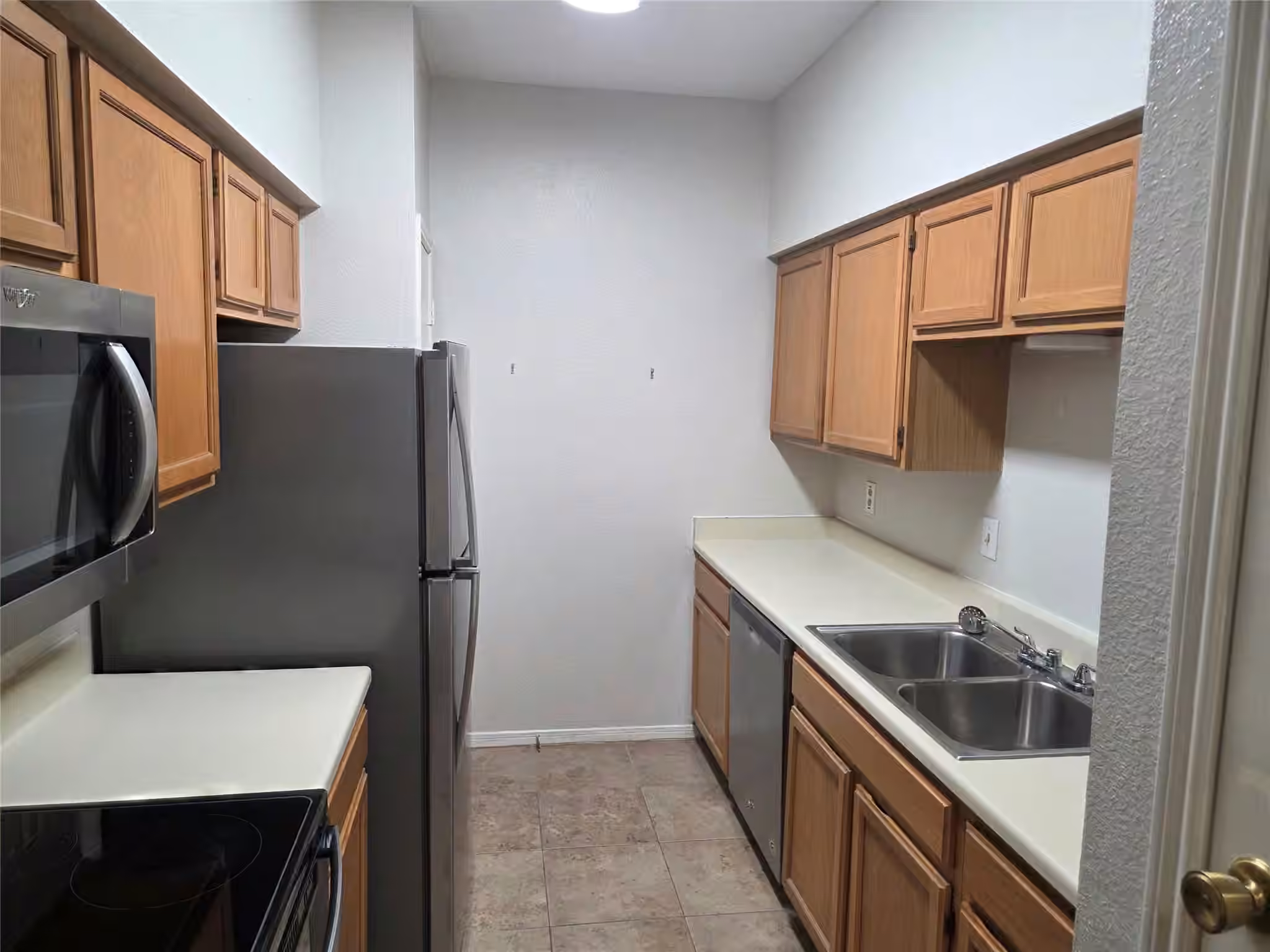 Photo 5 of 3780 Tanglewilde Street 106, Houston, TX