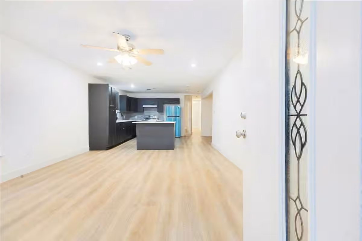 Photo 4 of 7211 Boyce Street, Houston, TX